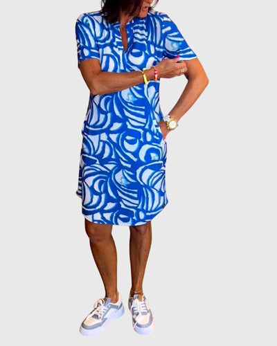 Elle™ | Flattering Avenue Walk Dress