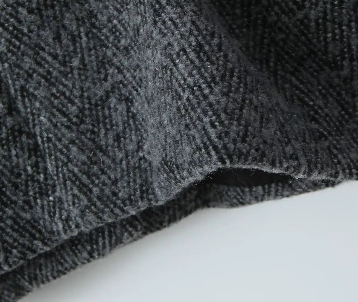 MADISYNRAE | CLASSIC WOOL BLEND COAT