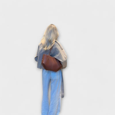 Ruby – Vintage Tote Bag